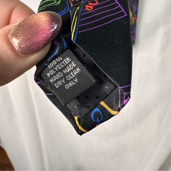 Three Rocker Necktie Company Music Band Instruments All Over Printed Mens Tie - Picture 9 of 17